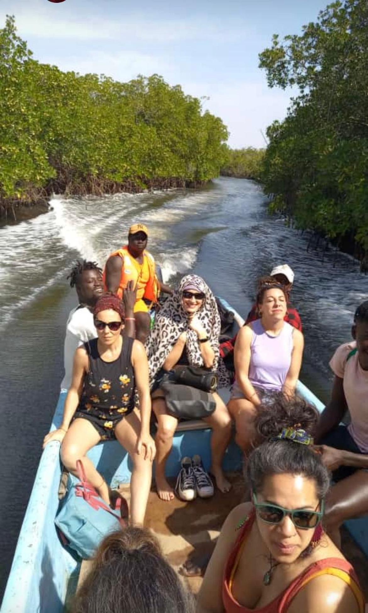 Abene Shudyma Lodge Abeme Ngoại thất bức ảnh