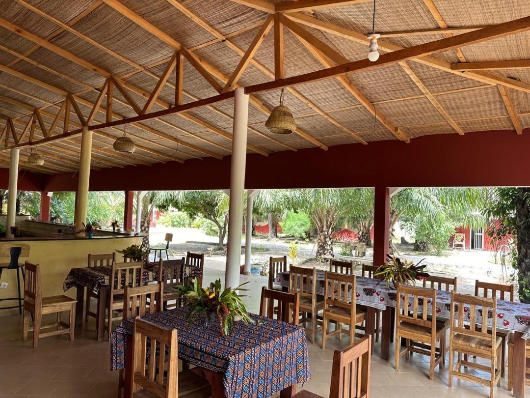 Abene Shudyma Lodge Abeme Ngoại thất bức ảnh